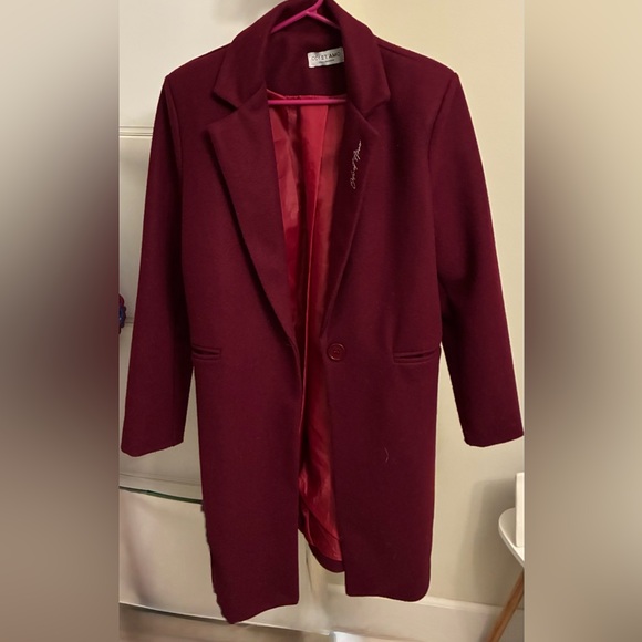 Women's Maroon Coat - Picture 3 of 12